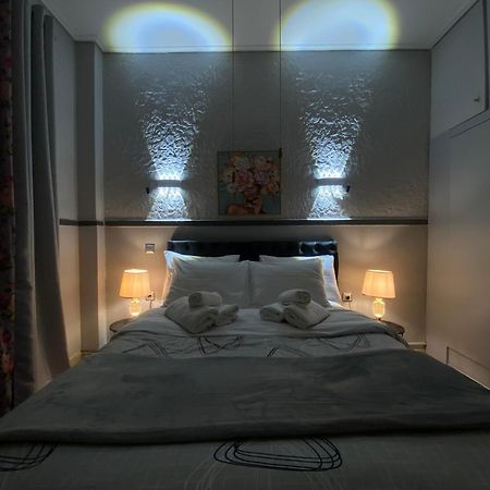 Anna Maria Greek Filoxenia Apartment Pireusz Kültér fotó